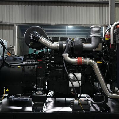 ইয়ানমার ইন্টেলিজেন্ট পাওয়ার জেনসেট ৪৫ কিলোওয়াট ৫৬ কেভিএ সাইলেন্ট ডিজেল জেনারেটর সেট পাওয়ার প্ল্যান্ট অল্টারনেটর ওয়াটার কুলড পোর্টেবল ডিজেল জেনারেটর